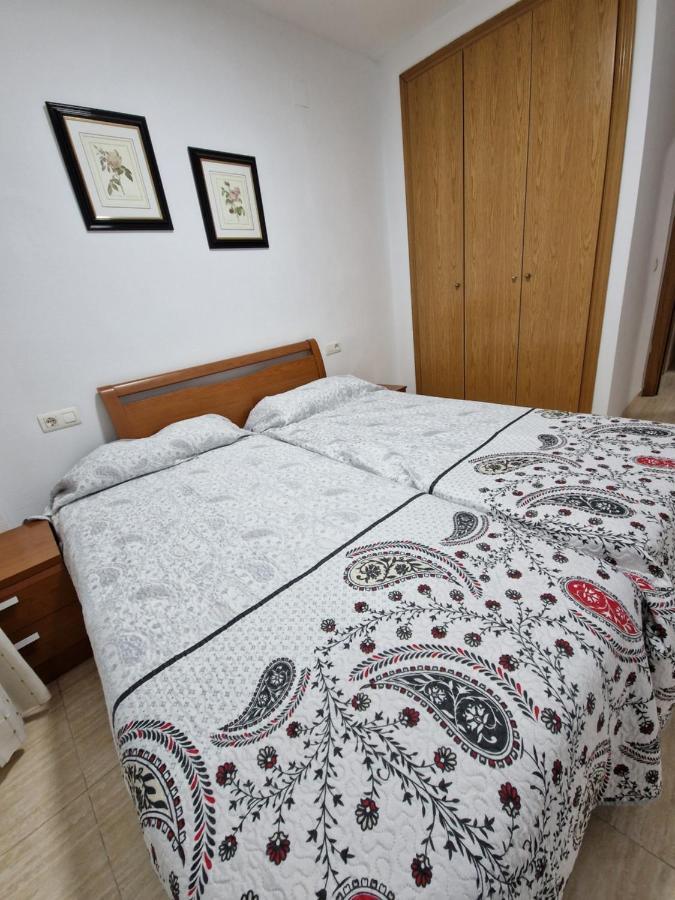 Schoene Ferienwohnung Ca. 350M Vom Strand Entfernt Oropesa del Mar Exterior foto